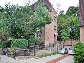 [DOUGLASTON Real Estate, listing number 5895198]